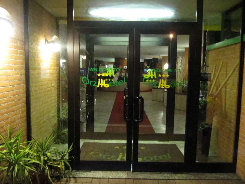 Orzihotel Orzivecchi Exterior photo